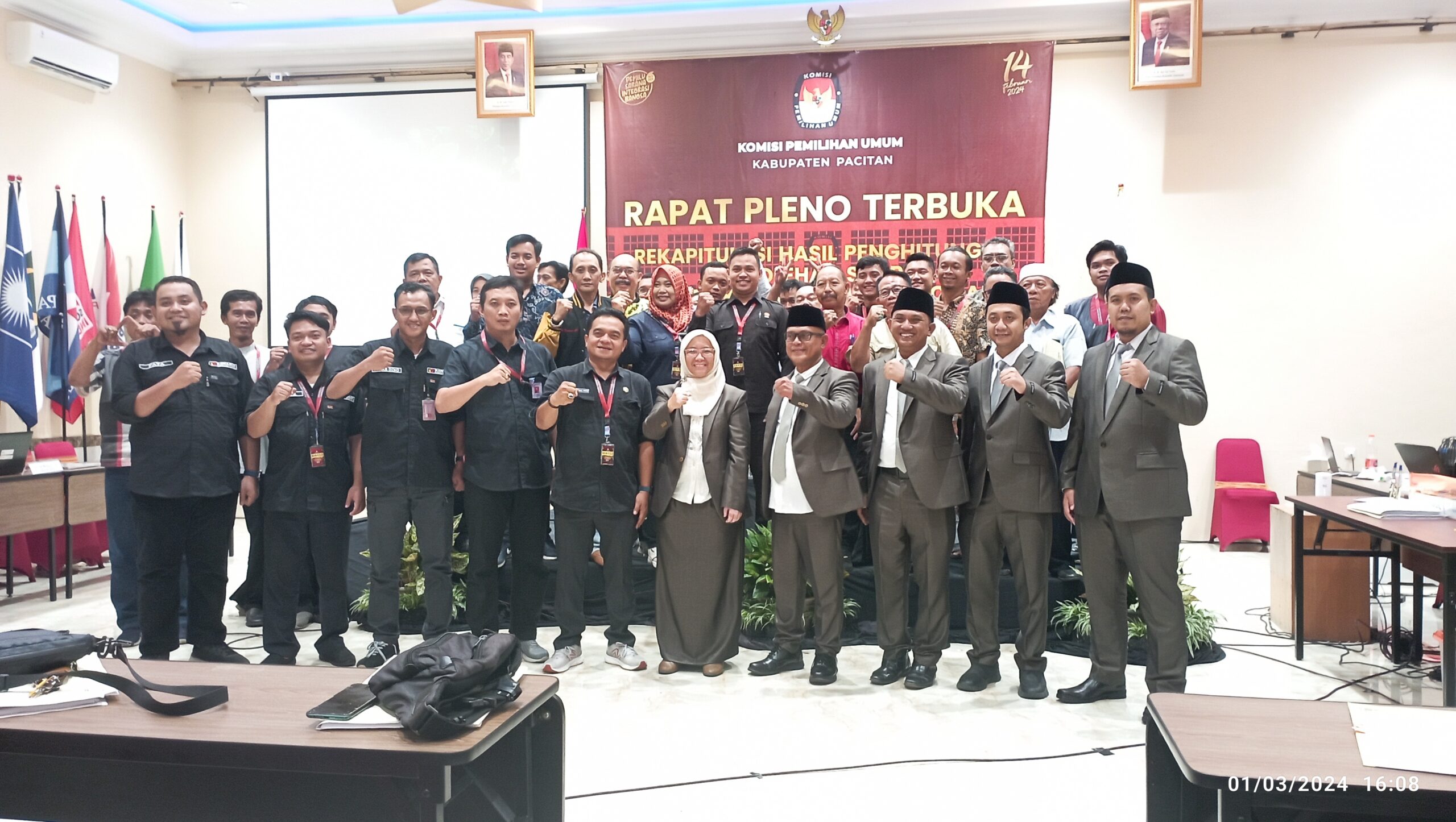 Pleno Penghitungan Suara Pemilu 2024 KPU Pacitan Berakhir Dengan Baik ...